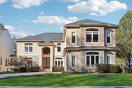 Courtside Rd-L1710-002.jpg