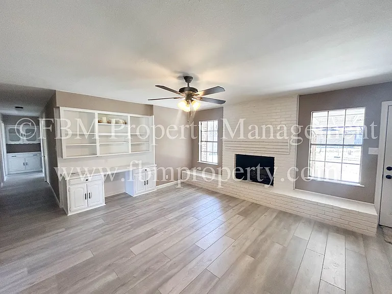 1005 Sunset Dr — Photo 14