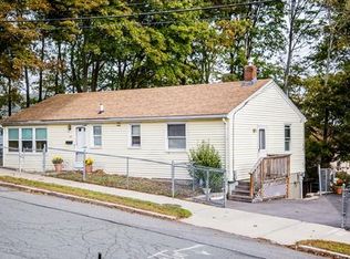 77 Cook St, Lynn, MA 01902