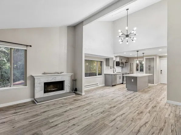 8007 145th Ave NE, Redmond, WA 98052