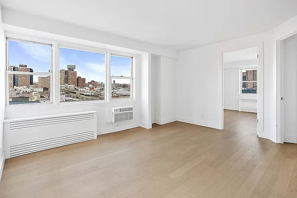 Rented by Citi Habitats | media 32