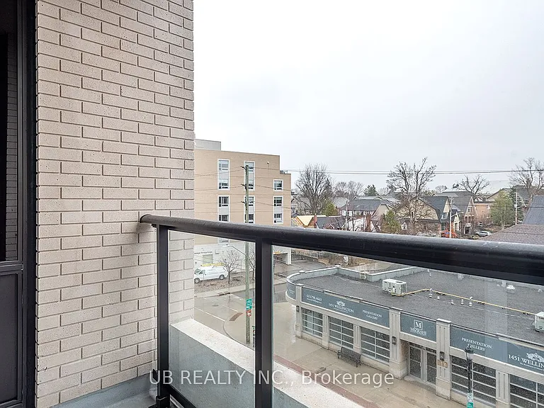 1451 Wellington St W #405 — Photo 5