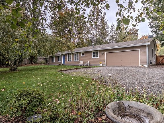 3rd image of 20433 NE 133rd St