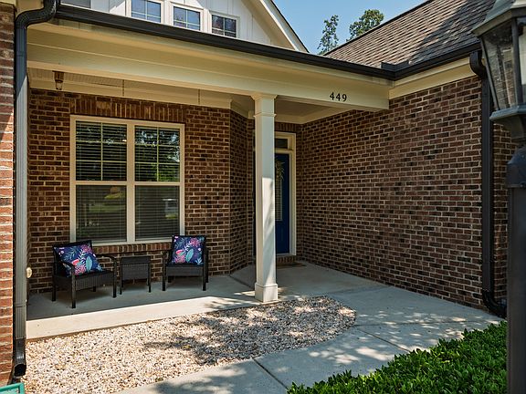 3rd image of 449 Sippihaw Oaks Dr