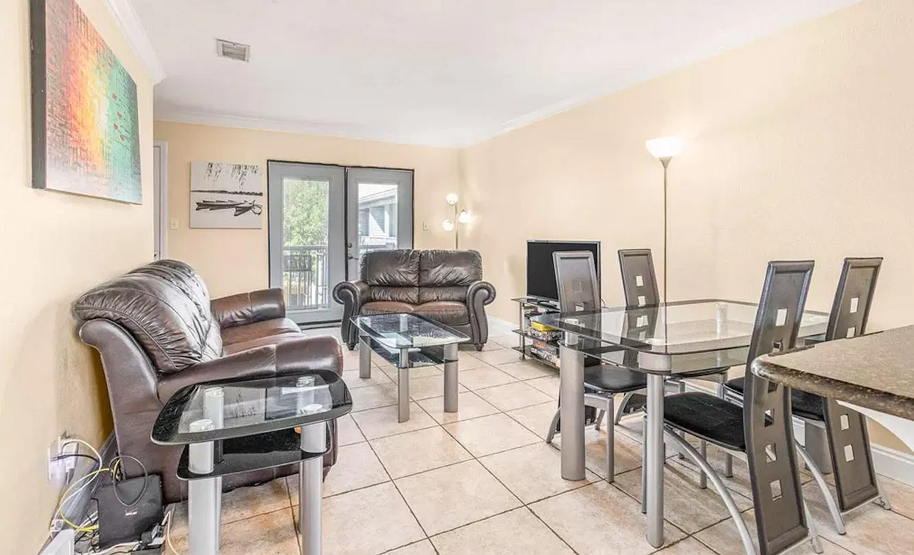 2 bed, 2.5 bath, 1250 sqft, $2,595 — Photo 4
