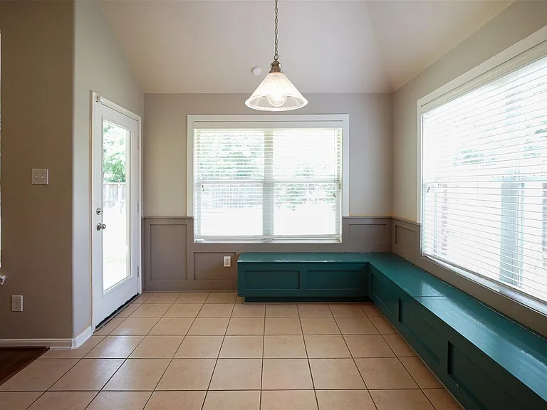 28038 Emma Gardens Ln — Photo 12
