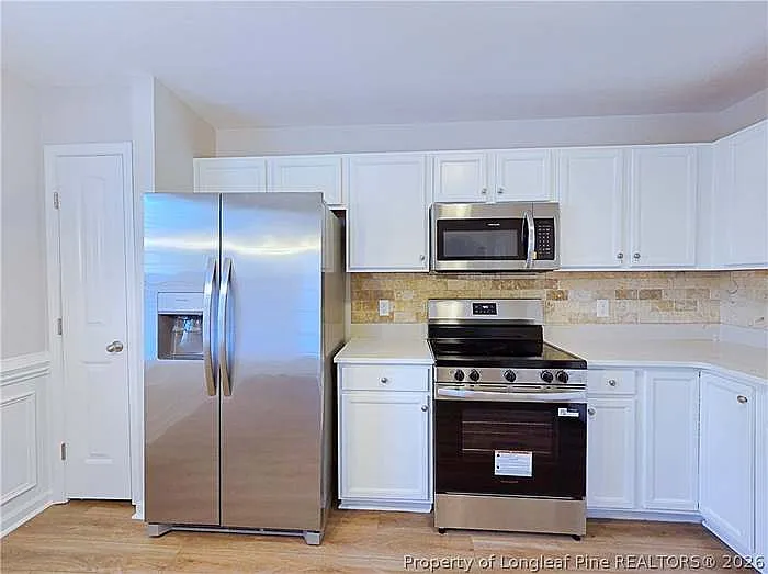 204 Feathers Ln — Photo 13