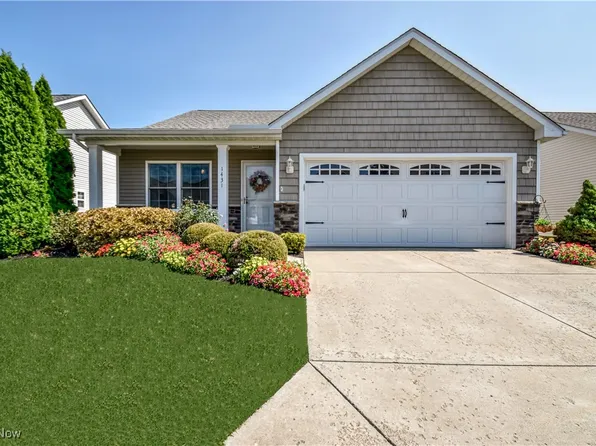 1431 Birdie Ln, Wickliffe, OH 44092