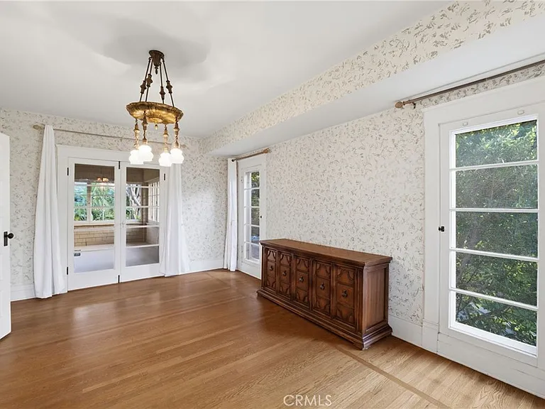 1200 Cedar Ave — Photo 13