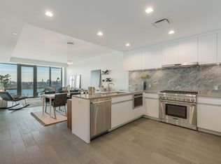 320 Adolphus Ave #916, Cliffside Park, NJ 07010