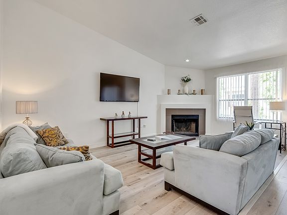 Living Area/with Desk area