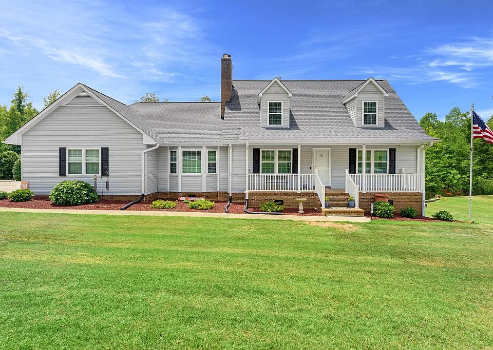 1st image of 505 Dalton Rd