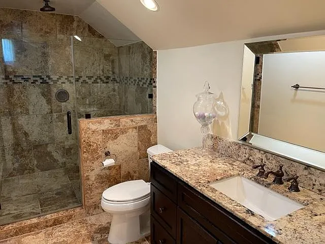 811 Fox Glen Pl — Photo 27