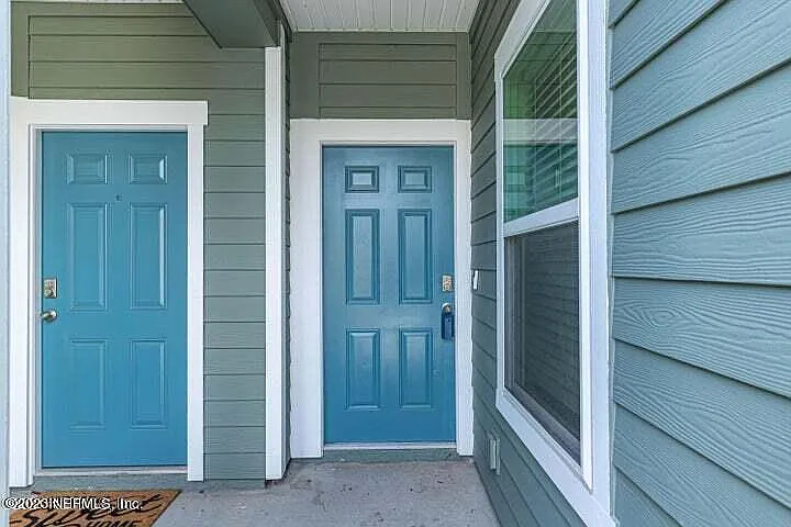 2 bed, 2.5 bath, 1327 sqft, $1,775 — Photo 4