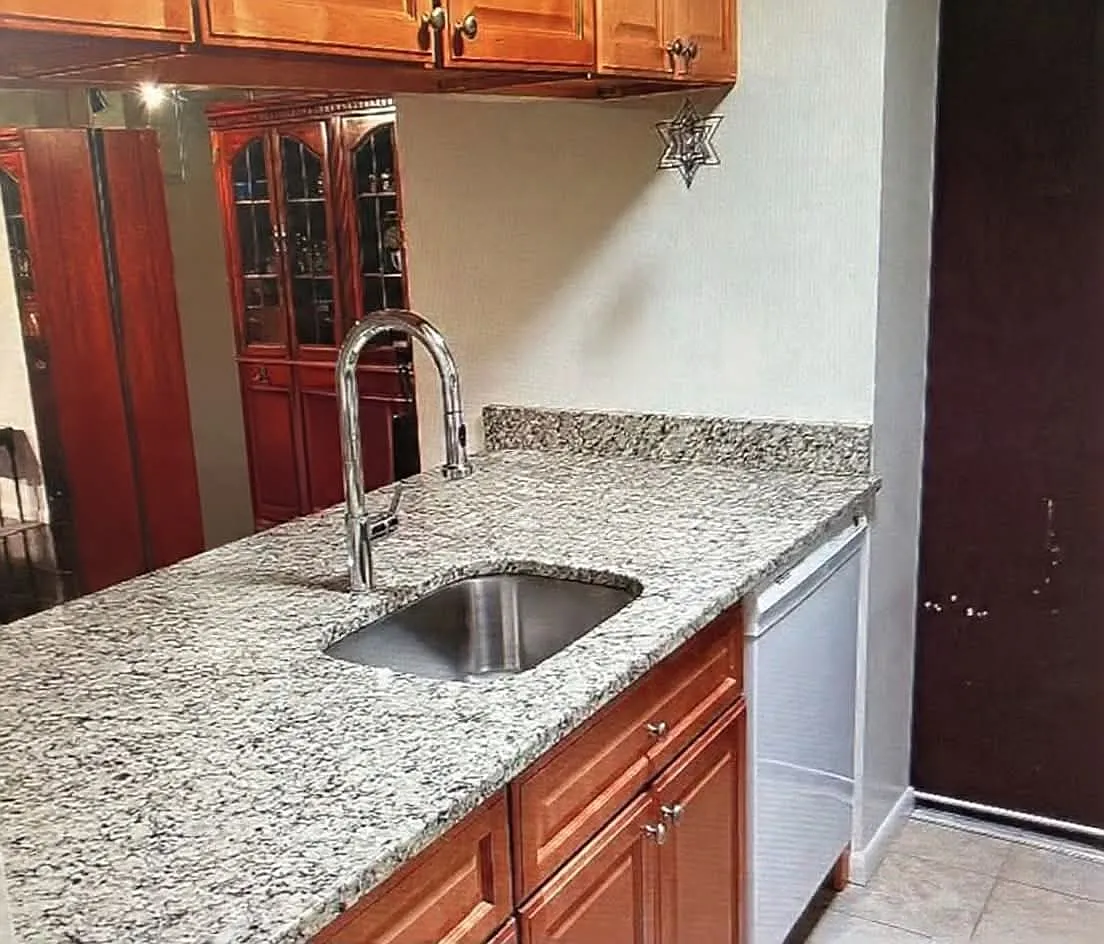 1 bed, $2,900 — Photo 1