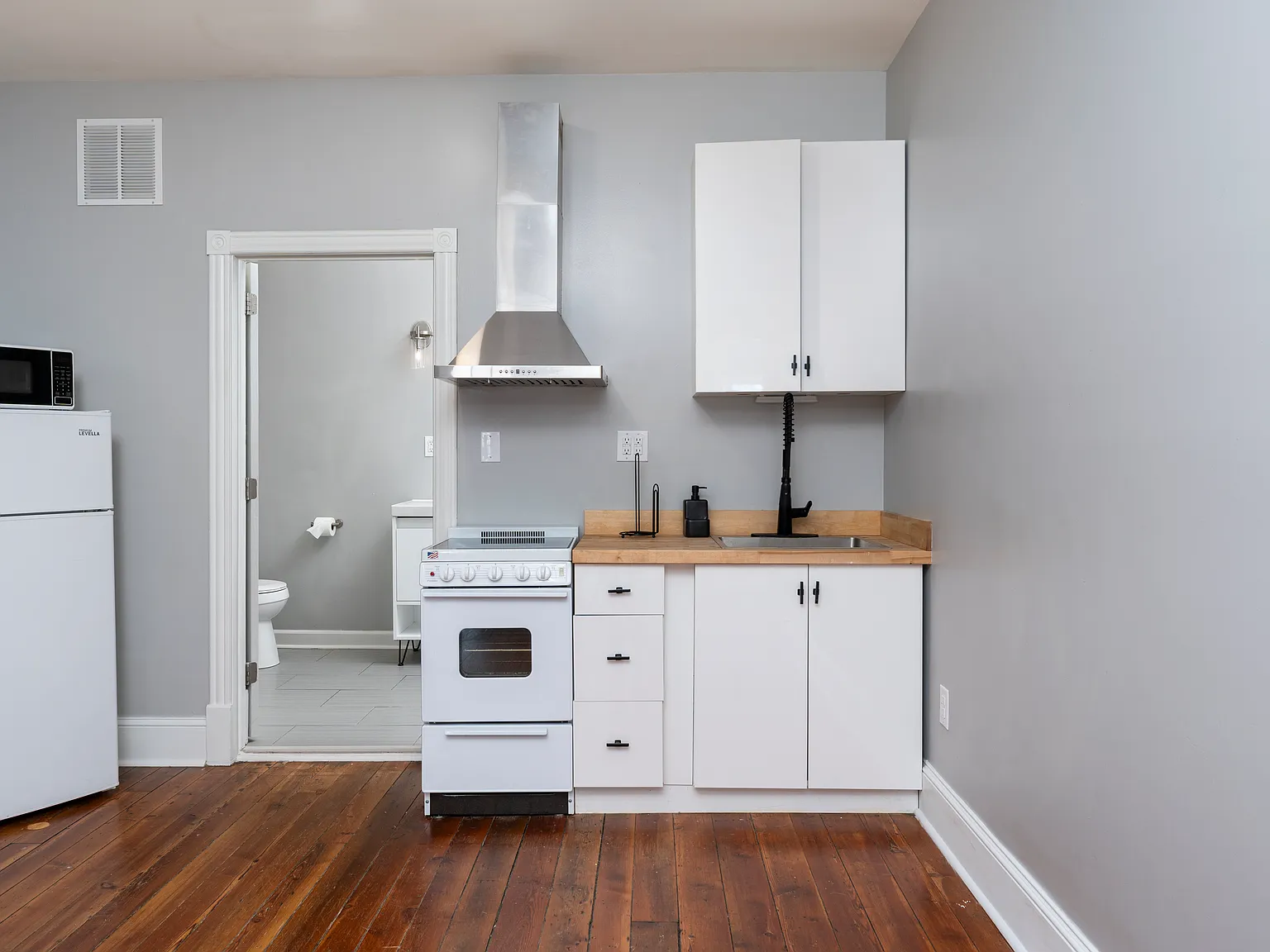1 bed, 500 sqft, $1,425 — Photo 4
