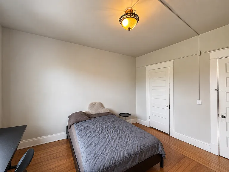 265 W McMillan — Photo 24