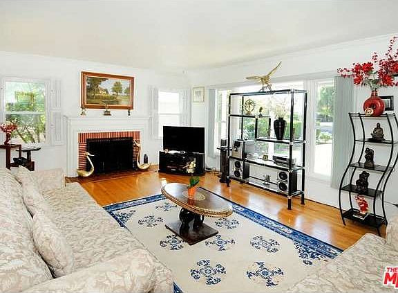 4th image of 6230 Condon Ave
