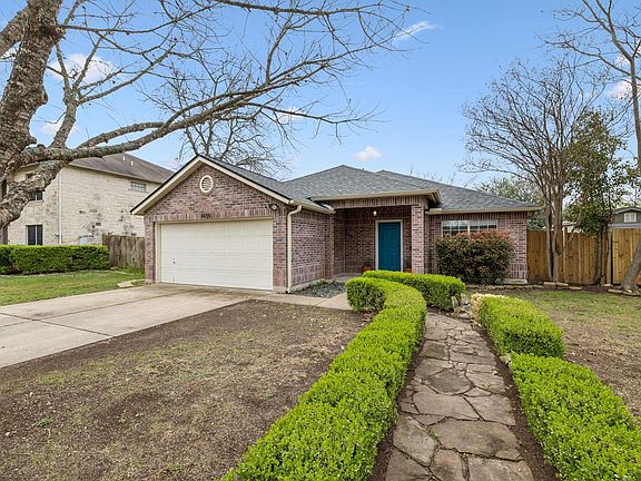 2nd image of 7419 Pusch Ridge Loop