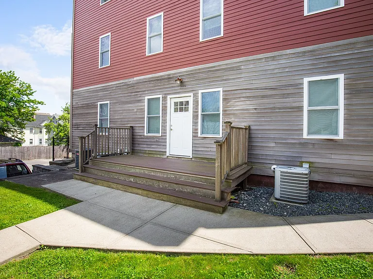 14 Trenton St #1 — Photo 26
