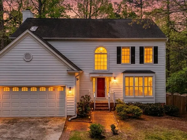 1433 Bridgeport Dr, Raleigh, NC 27615