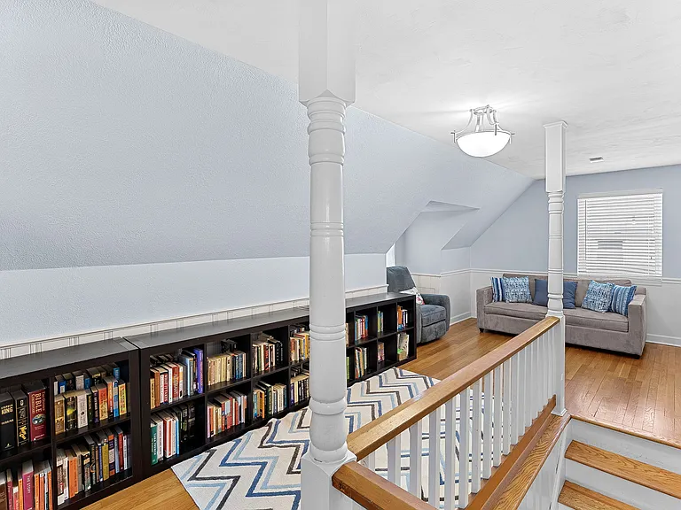 8909 2nd Ave — Photo 21