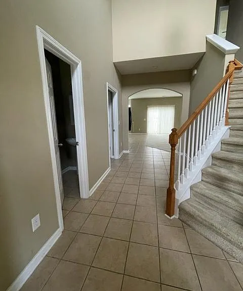 270 Burchwood Ln — Photo 2