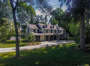 4 Lieutenant River Ln, Old Lyme, CT 06371