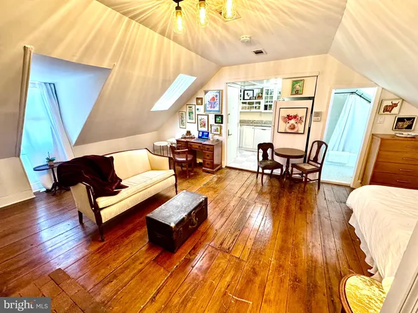 1016 Prince St, Alexandria, VA 22314