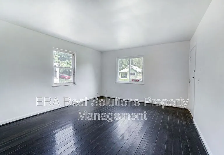 2137 Weron Ln #1 — Photo 9