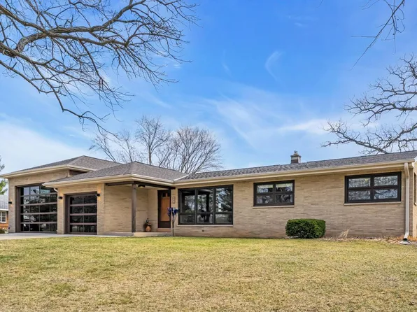 444 North Sherman STREET, Eagle, WI 53119