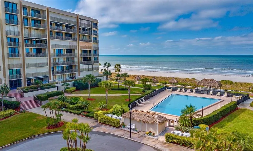 1430 Gulf Blvd #803