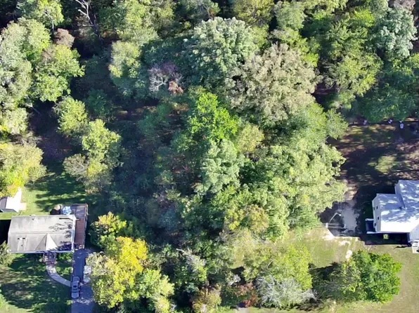 Charles St, Gordonsville, VA 22942