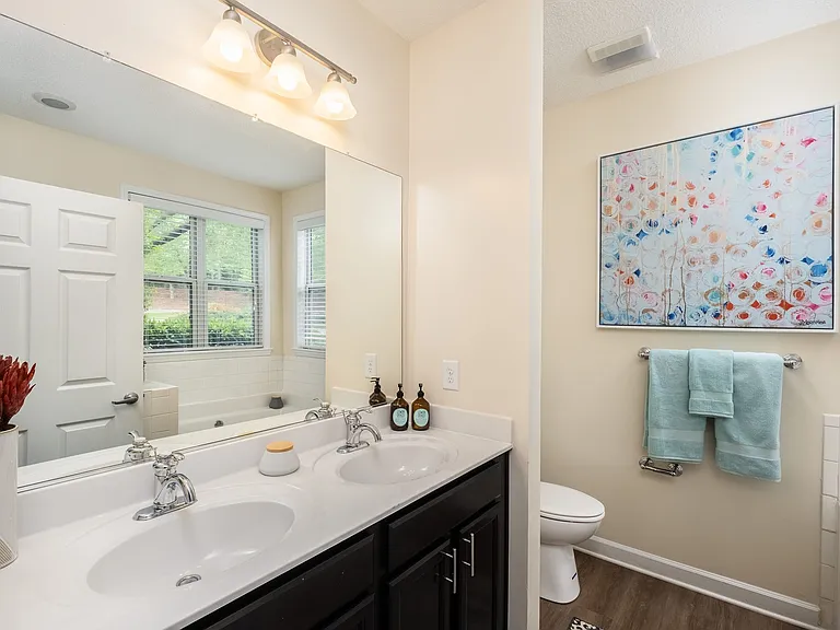 Bexley at Lake Norman — Photo 30