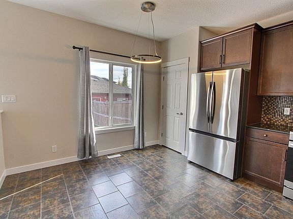 5th image of 356 Pioneer Rd
