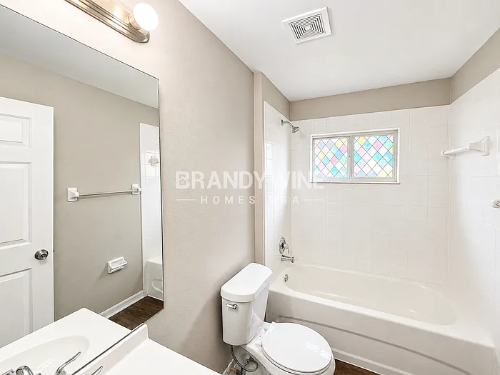 11750 Lynmoor Dr — Photo 12