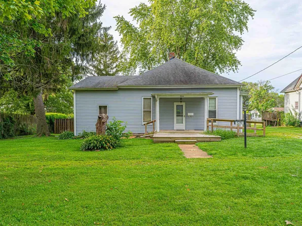 514 E Cooke St, Mount Pulaski, IL 62548