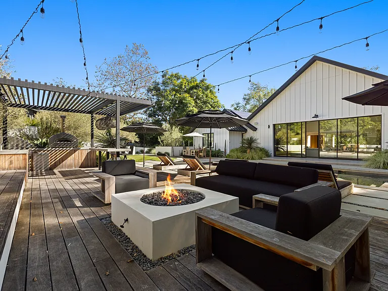 4874 Sun Valley Rd — Photo 32