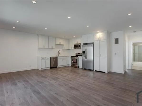 2827 S La Brea Ave APT 18, Los Angeles, CA 90016