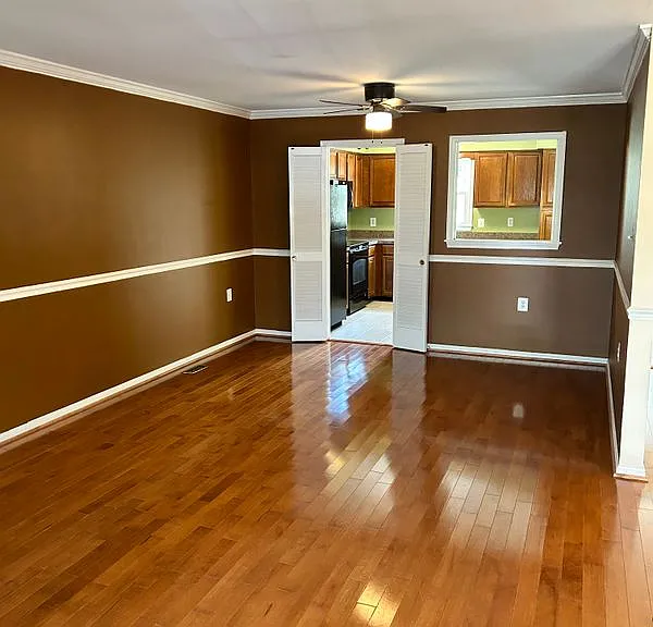 12052 Stallion Ct — Photo 7