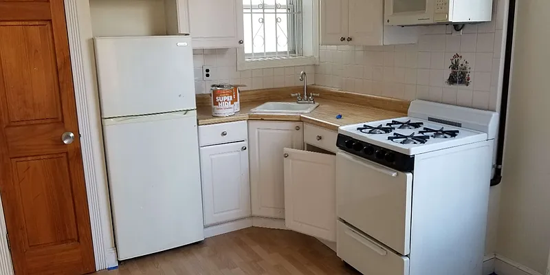 Rented by Prince Real Estate Associates LLC | media 21