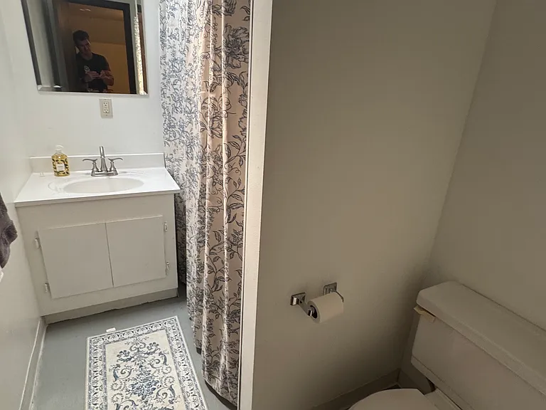 Upstairs bathroom