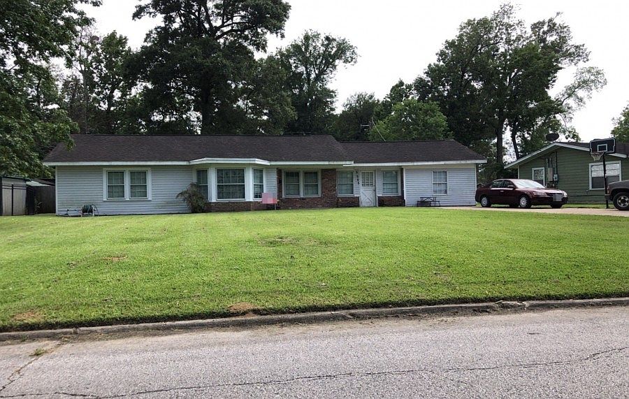 1st image of 5255 Bristol Dr