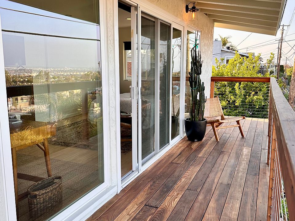 Deck view entrance