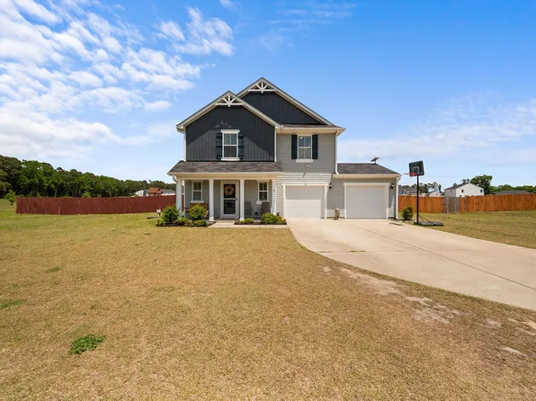 54 Merlin Ct, Godwin, NC 28344