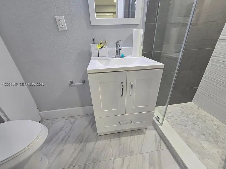 20950 SW 119th Ct — Photo 41