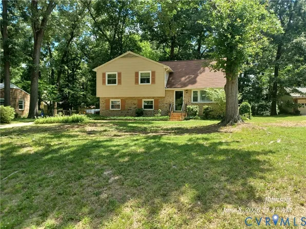 10001 Alfaree Rd, North Chesterfield, VA 23237
