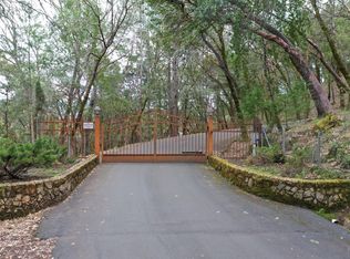 320 Janix Drive, Ukiah, CA 95482