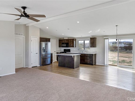 4th image of 3614 Surrey Ave