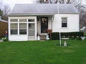 2nd image of 1705 N Euclid Ave